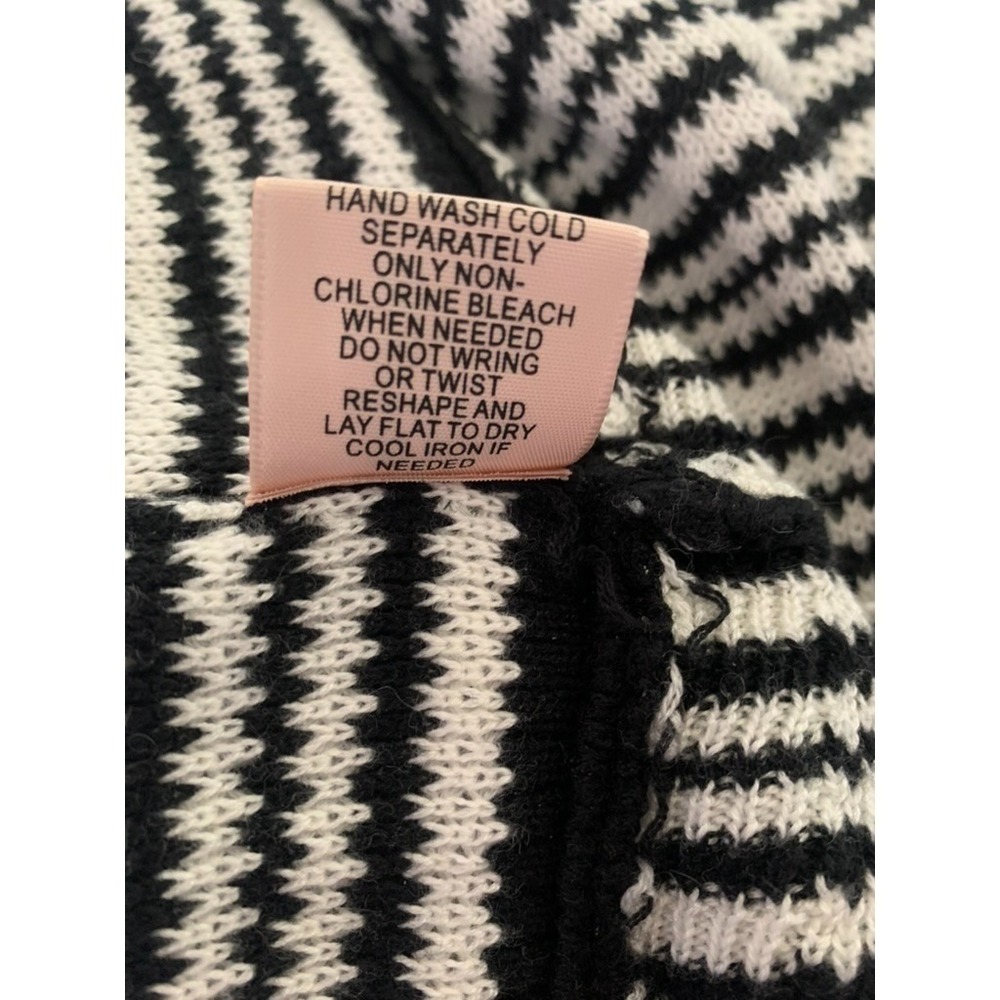 Philosophy by Republic Sz Med Women Ruffled Hem Sweater Black White Stripe Soft - Picture 6 of 8